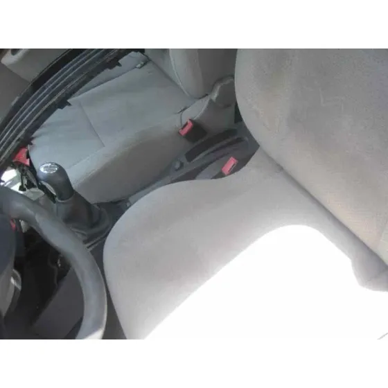 RENAULT CLIO III '2006 20 ANIVERSARIO ROJO