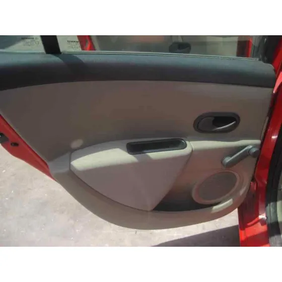 RENAULT CLIO III '2006 20 ANIVERSARIO ROJO