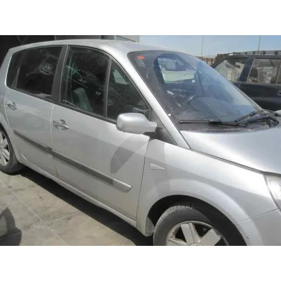 RENAULT SCENIC II '2005 CONFORT AUTHENTIQUE PLATA