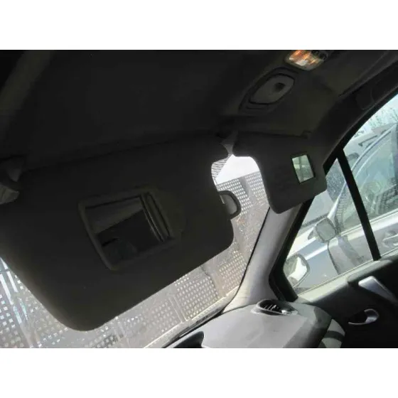 RENAULT SCENIC II '2005 CONFORT AUTHENTIQUE PLATA