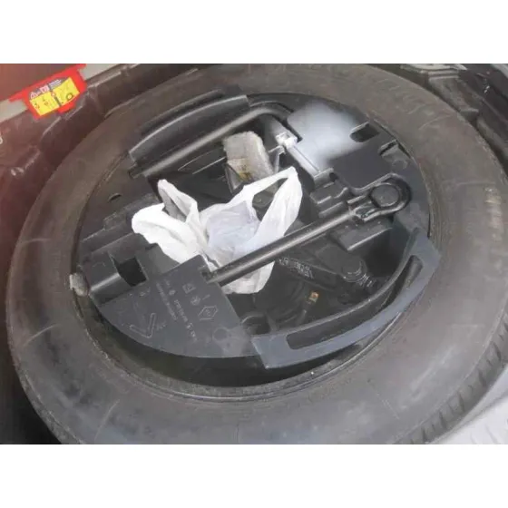 RENAULT SCENIC II '2005 CONFORT AUTHENTIQUE PLATA
