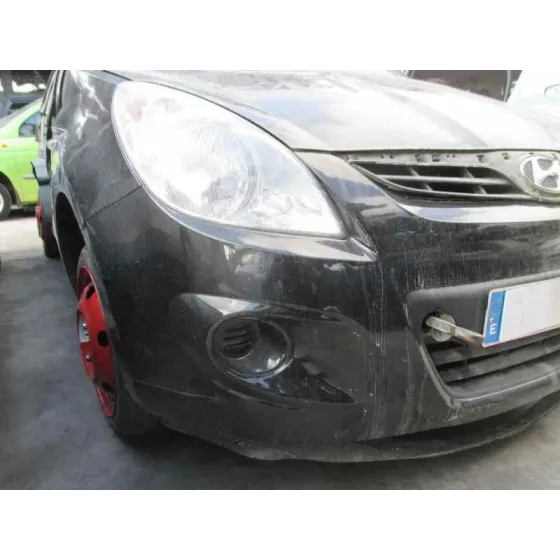 HYUNDAI I20 '2012 COMFORT NEGRO