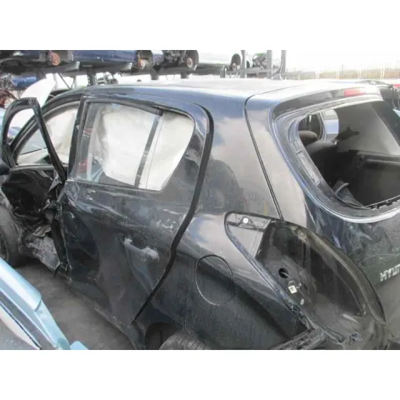 HYUNDAI I20 '2012 COMFORT NEGRO