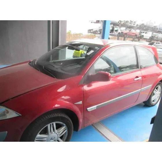 RENAULT MEGANE II BERLINA 5P '2003 AUTHENTIQUE GRANATE