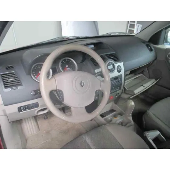 RENAULT MEGANE II BERLINA 5P '2003 AUTHENTIQUE GRANATE