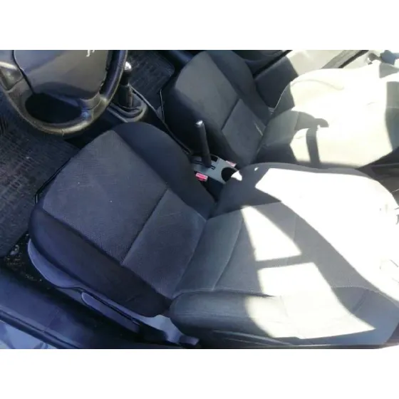 PEUGEOT 207 '2007 CONFORT NEGRO