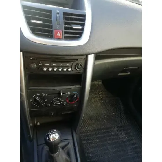 PEUGEOT 207 '2007 CONFORT NEGRO
