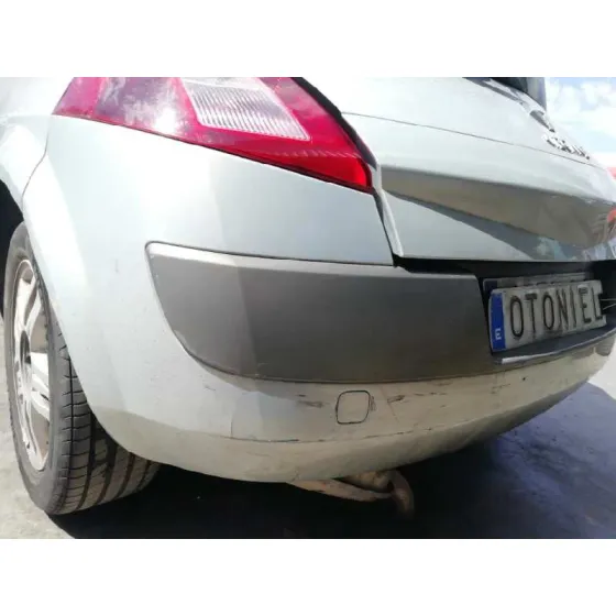 RENAULT MEGANE II BERLINA 3P '2003 1.9 DCI DIESEL GRIS