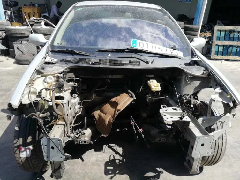 RENAULT MEGANE II BERLINA 3P '2003 1.9 DCI DIESEL GRIS