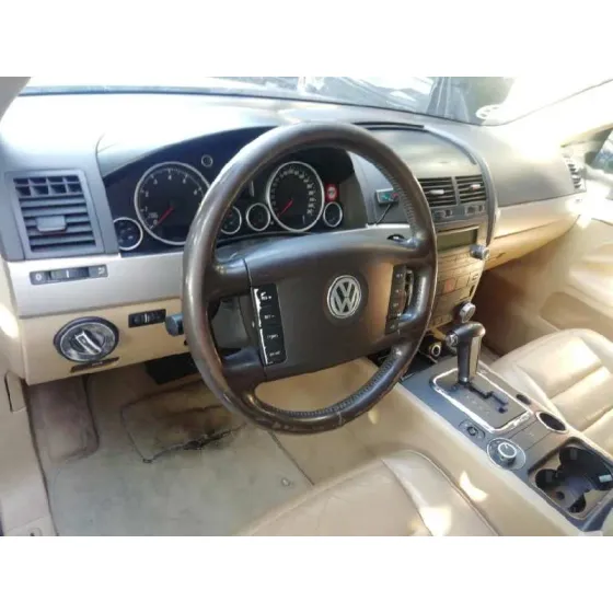 VOLKSWAGEN TOUAREG (7LA) '2004 V6 AZUL
