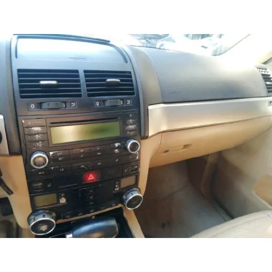 VOLKSWAGEN TOUAREG (7LA) '2004 V6 AZUL