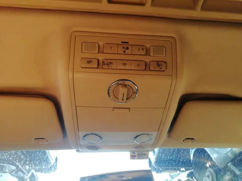 VOLKSWAGEN TOUAREG (7LA) '2004 V6 AZUL