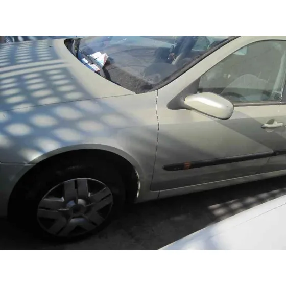 RENAULT LAGUNA II (BG0) '2002 AUTHENTIQUE VERDE