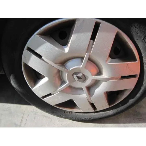 RENAULT LAGUNA II (BG0) '2002 AUTHENTIQUE VERDE