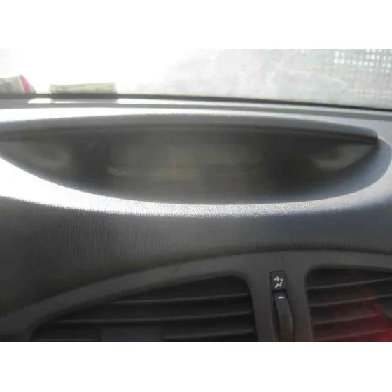 RENAULT LAGUNA II (BG0) '2002 AUTHENTIQUE VERDE