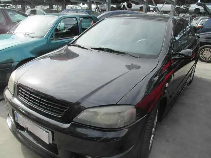 OPEL ASTRA G BERLINA '2003 CLUB NEGRO