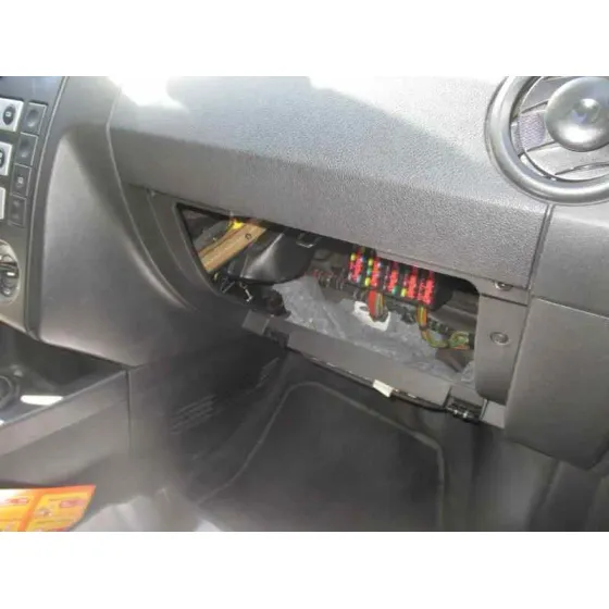 FORD FUSION (CBK) '2006 URBAN 4 NEGRO