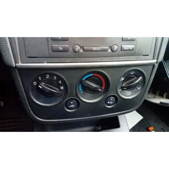 FORD FIESTA (CBK) '2007 AMBIENTE BLANCO