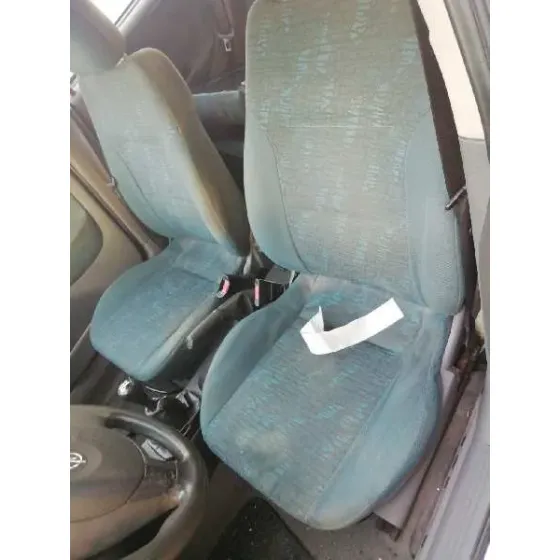 OPEL CORSA C '2001 1.0 12V CAT (Z 10 XE / LW3) GRIS PLATA