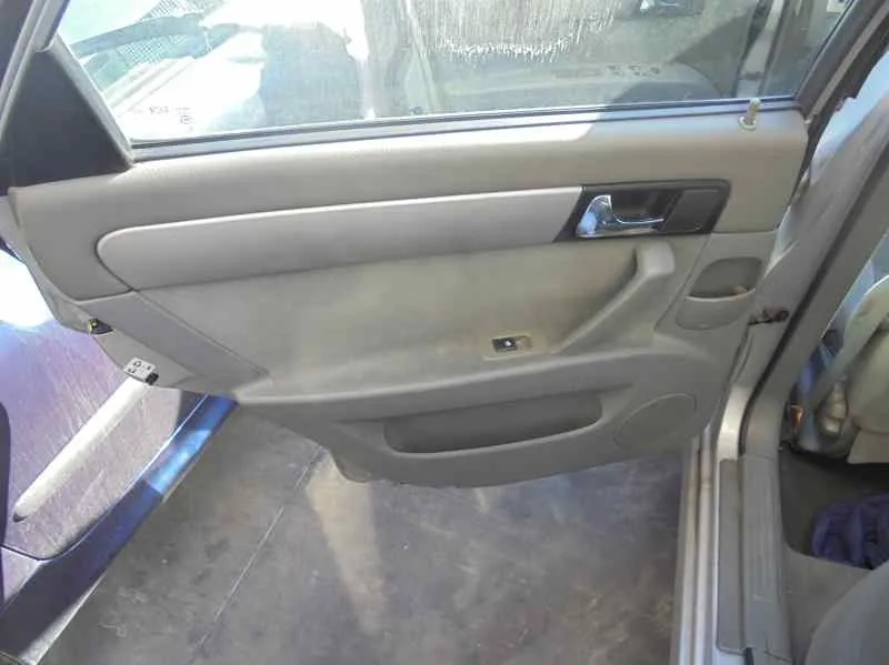 CHEVROLET NUBIRA BERLINA CHEVROLET NUBIRA BERLINA '2006 SE PLATA 2005