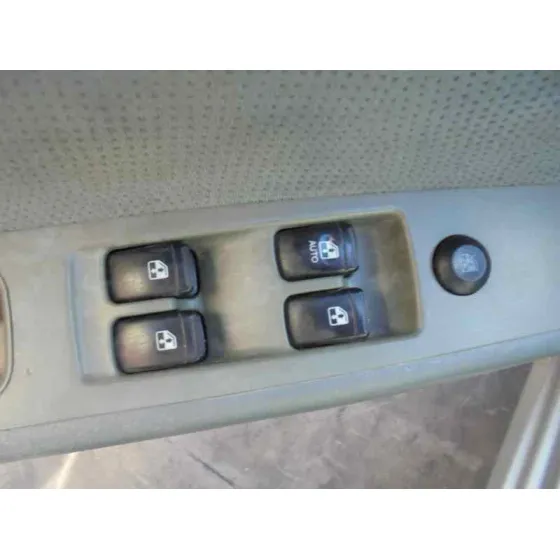 CHEVROLET NUBIRA BERLINA '2006 SE PLATA