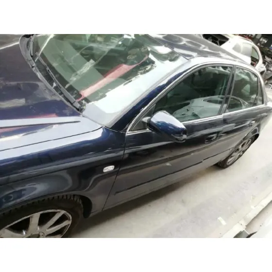 AUDI A4 BERLINA (8E) '2006 2.0 TDI 16V (103KW) AZUL