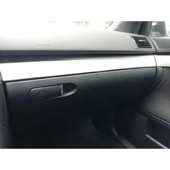 AUDI A4 BERLINA (8E) '2006 2.0 TDI 16V (103KW) AZUL