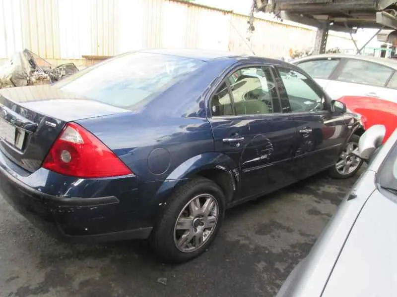FORD MONDEO BERLINA (GE) '2003 AMBIENTE (06.2003->) (D) AZUL
