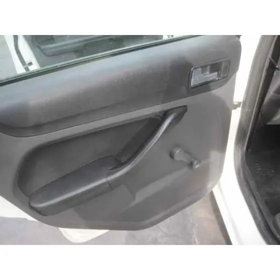 FORD FOCUS SPORTBREAK (CAP) '2005 TREND BLANCO
