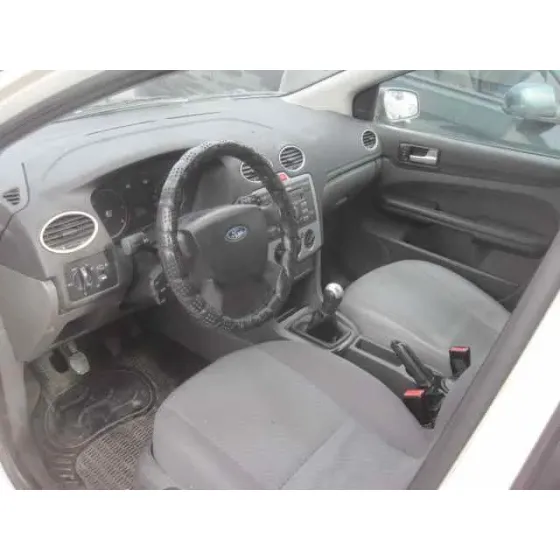 FORD FOCUS SPORTBREAK (CAP) '2005 TREND BLANCO