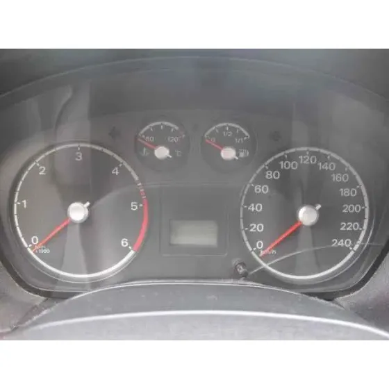 FORD FOCUS SPORTBREAK (CAP) '2005 TREND BLANCO