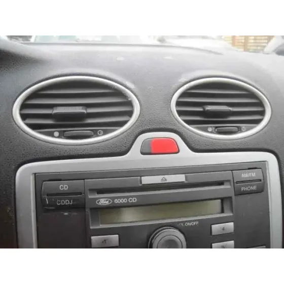 FORD FOCUS SPORTBREAK (CAP) '2005 TREND BLANCO