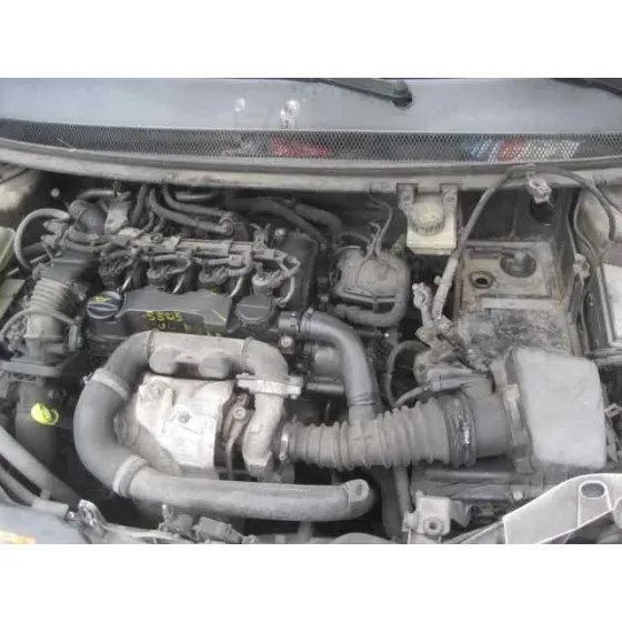 FORD FOCUS SPORTBREAK (CAP) '2005 TREND BLANCO