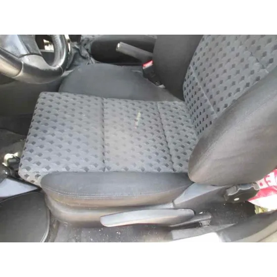 SEAT LEON (1M1) '2001 1.9 TDI PLATA