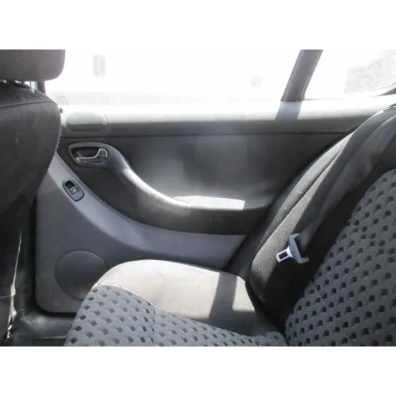 SEAT LEON (1M1) '2001 1.9 TDI PLATA