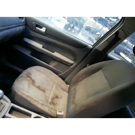 FORD FOCUS BERLINA (CAP) '2006 1.8 TDCI TURBODIESEL CAT AZUL