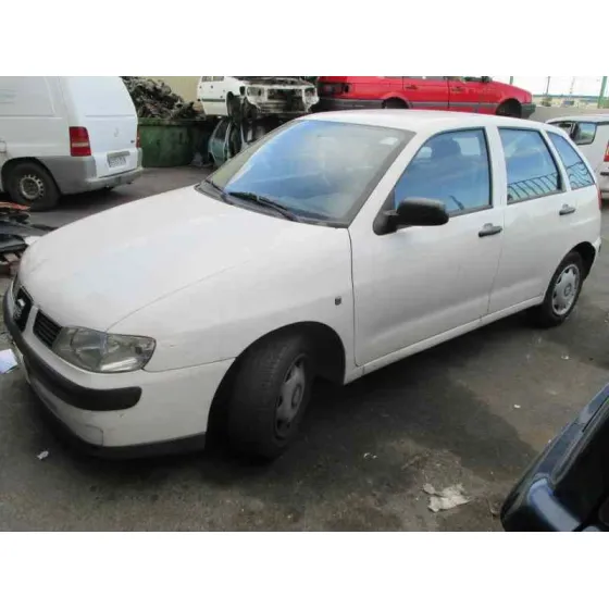 SEAT IBIZA (6K1) '2001 STELLA BLANCO