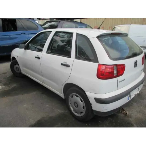 SEAT IBIZA (6K1) '2001 STELLA BLANCO
