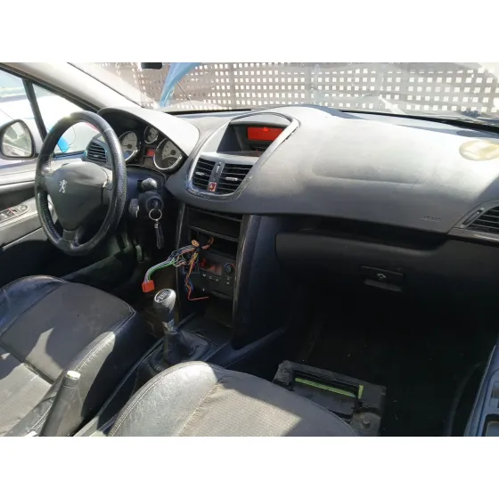 MOTOR 9HZ. CAMBIO MANUAL 5V CVF/KW:11.45/80