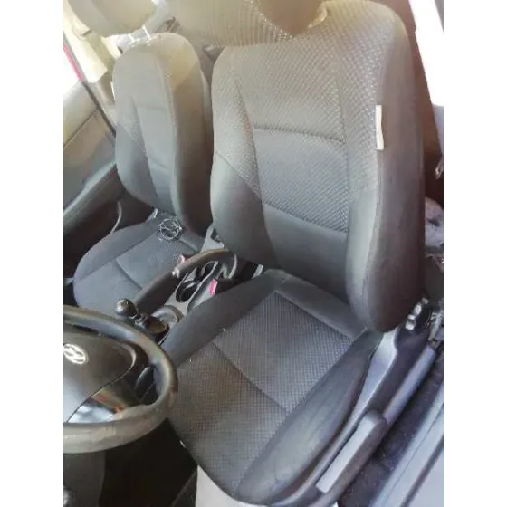 HYUNDAI I30 '2009 CLASSIC ROJO