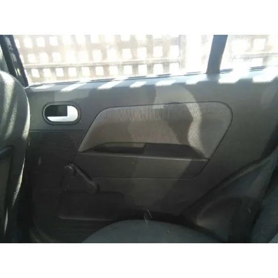 FORD FUSION (CBK) '2004 AMBIENTE AZUL