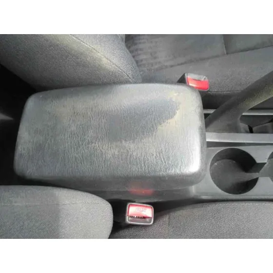TOYOTA COROLLA (E12) '2004 2.0 TURBODIESEL CAT PLATA