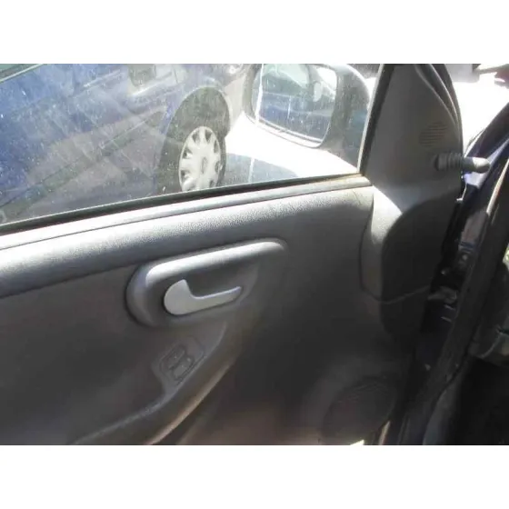 OPEL CORSA C '2003 CLUB AZUL