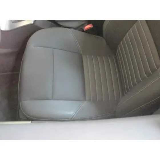 VOLVO S40 BERLINA '2005 2.0 D MOMENTUM GRIS