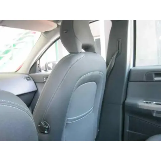 VOLVO S40 BERLINA '2005 2.0 D MOMENTUM GRIS