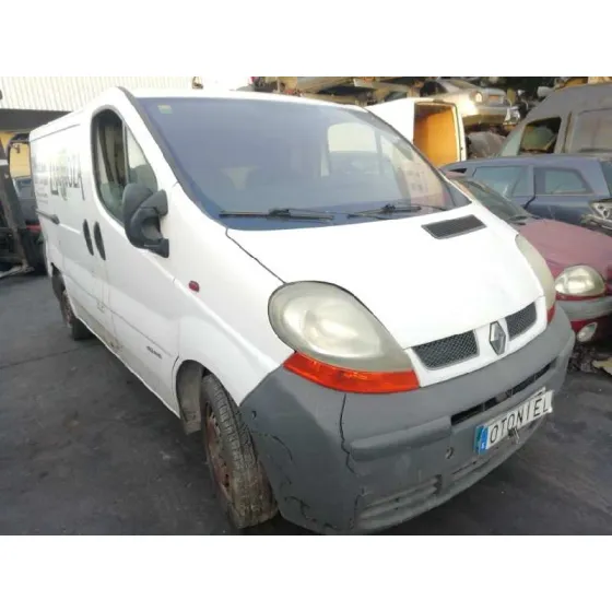 RENAULT TRAFIC CAJA CERRADA (AB 4.01) '2005 1.9 DIESEL BLANCA