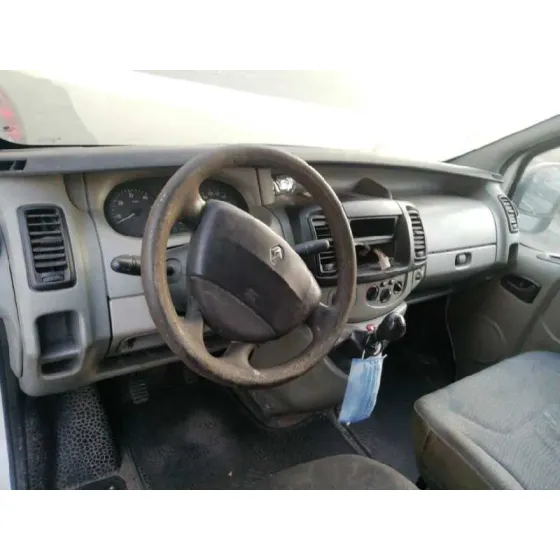RENAULT TRAFIC CAJA CERRADA (AB 4.01) '2005 1.9 DIESEL BLANCA