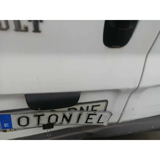 RENAULT TRAFIC CAJA CERRADA (AB 4.01) '2005 1.9 DIESEL BLANCA