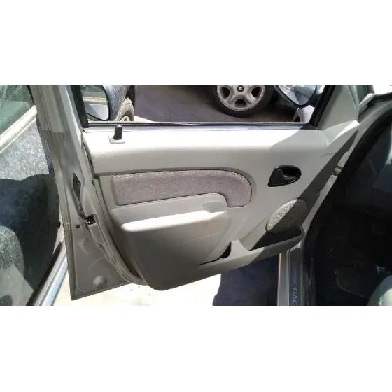 DACIA LOGAN '2007 AMBIANCE PLATA