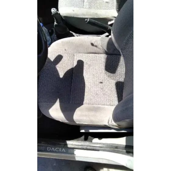 DACIA LOGAN '2007 AMBIANCE PLATA